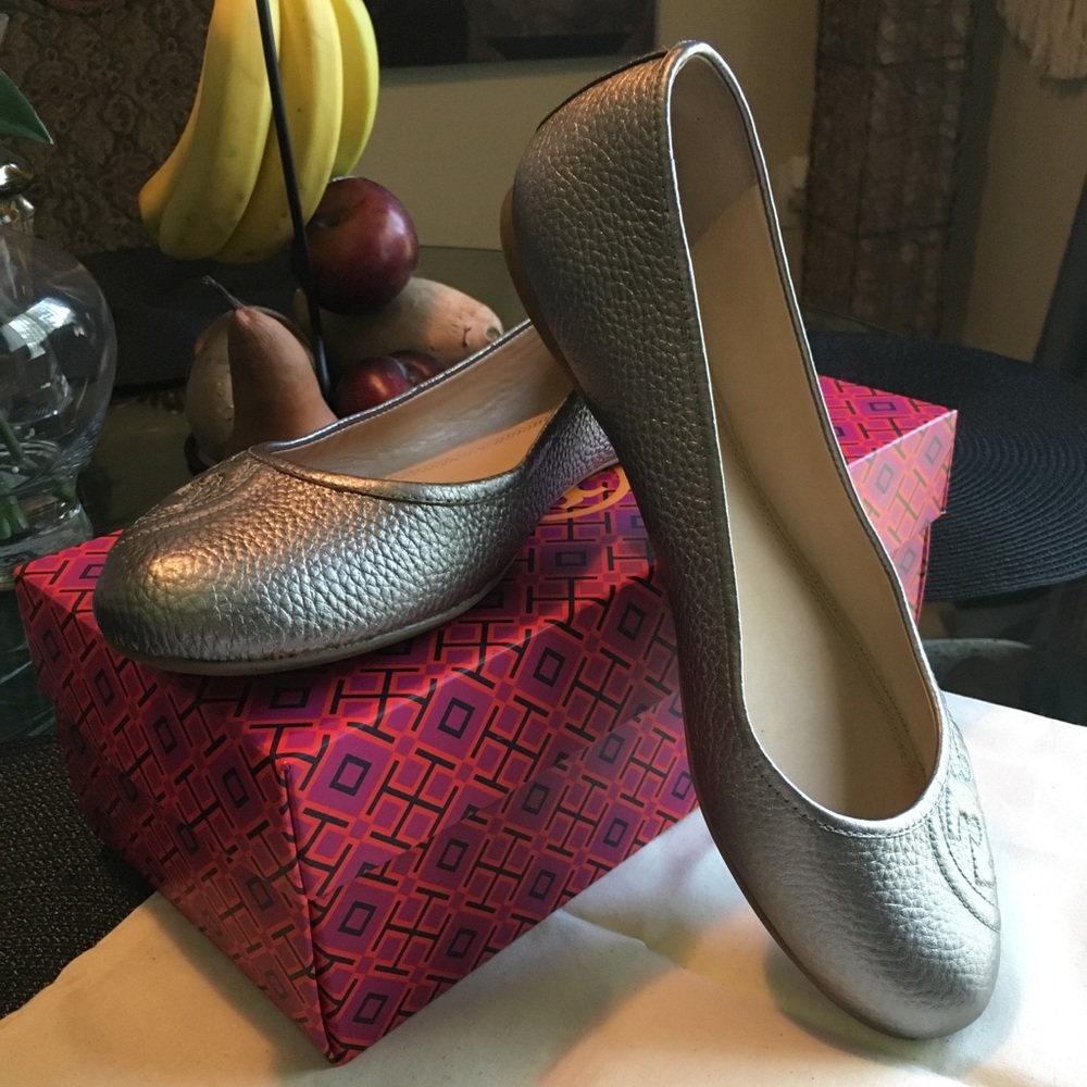 TORY BURCH Metallic Ballet Flats